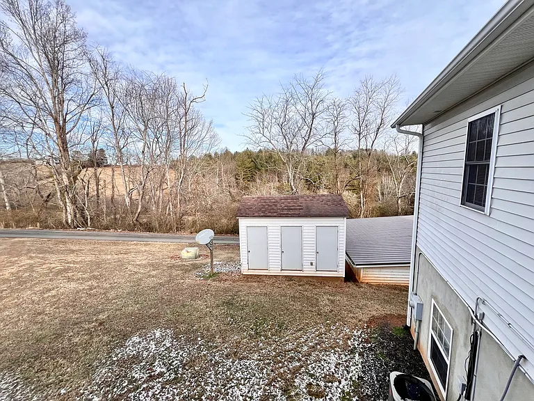 38 Long Meadow Dr #2 — Photo 15