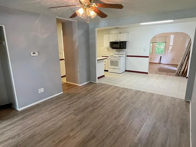 4205 Chambers Way — Photo 4