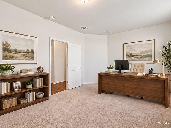 4th image of 301 Double Eagle Ranch Dr