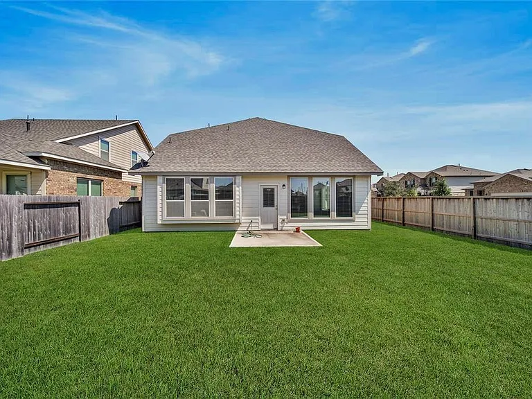 5003 Brewcastle Ln — Photo 21