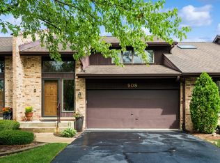 908 W 57th St, La Grange, IL