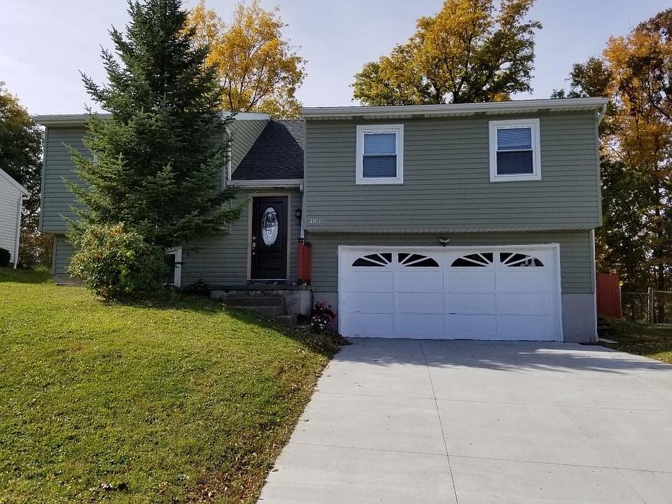 1st image of 3830 Calico Dr