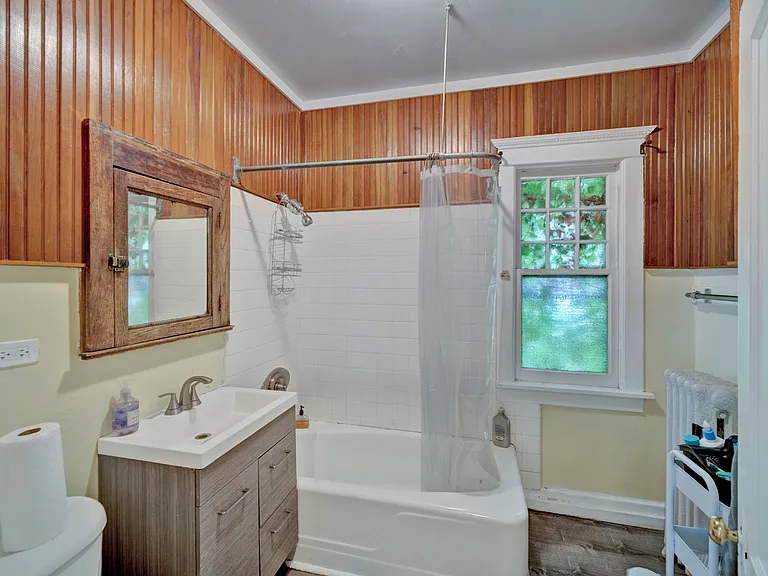 826 Hamlin St — Photo 36