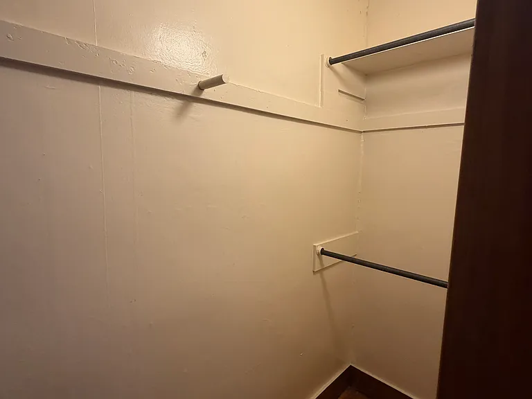1823 N Clarkson St — Photo 18