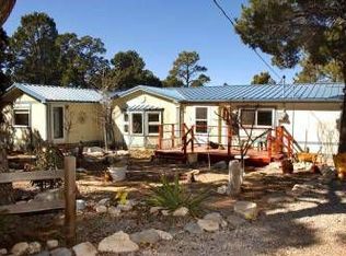 16 Peacock Ln #1, Tijeras, NM 87059