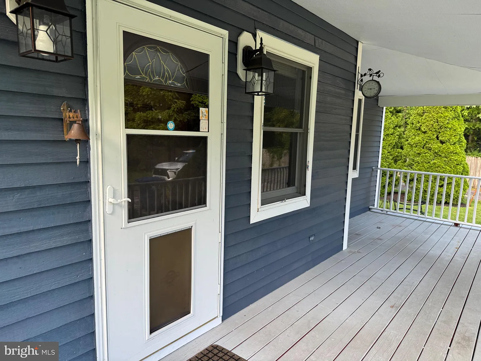 2 bed, 1.5 bath, 1334 sqft, $2,500 — Photo 3