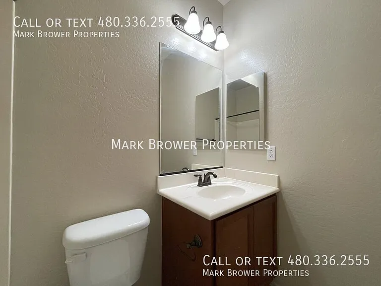 4729 E Waterman St #102 — Photo 11