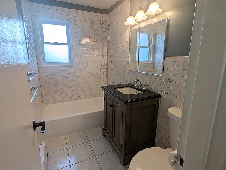 63 Stonehurst Blvd #C — Photo 11