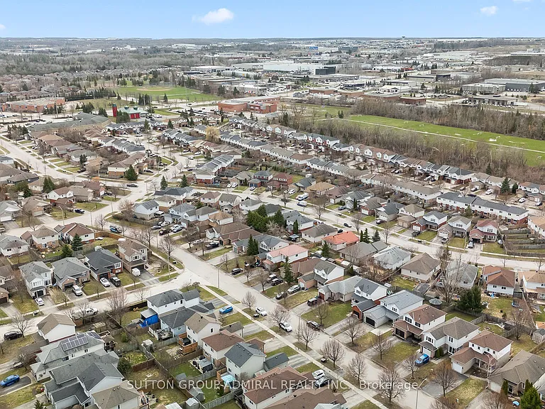 52 Moir Cres — Photo 37