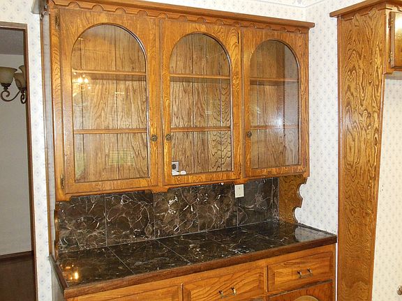 kitchen hutch