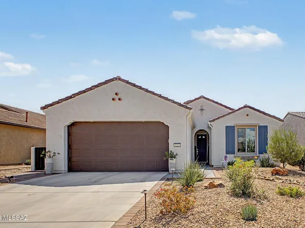 1342 E Claystone Dr, Green Valley, AZ 85614