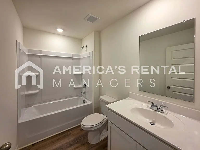 632 Wenonah Way — Photo 14