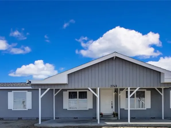 3749 South St, Phelan, CA 92371