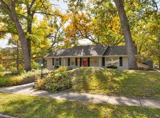 144 Lincoln Place Dr, Des Moines, IA 50312