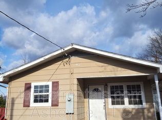 93 N Canton Rd, Canton, NC 28716