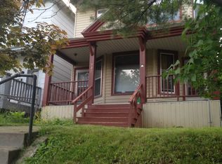 927 E 5th St #A, Duluth, MN 55805