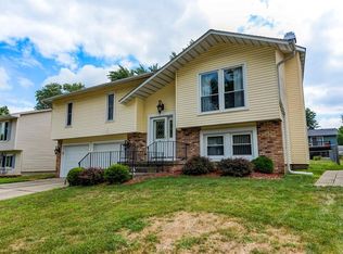 4727 Baker Woods Ln, Decatur, IL 62521