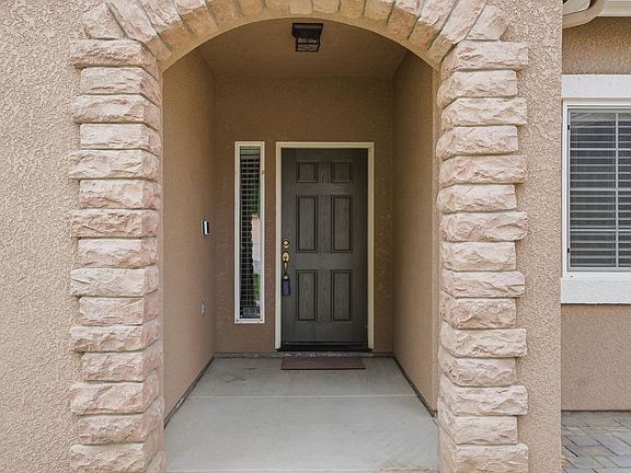 4th image of 2647 W Tyler Avenue