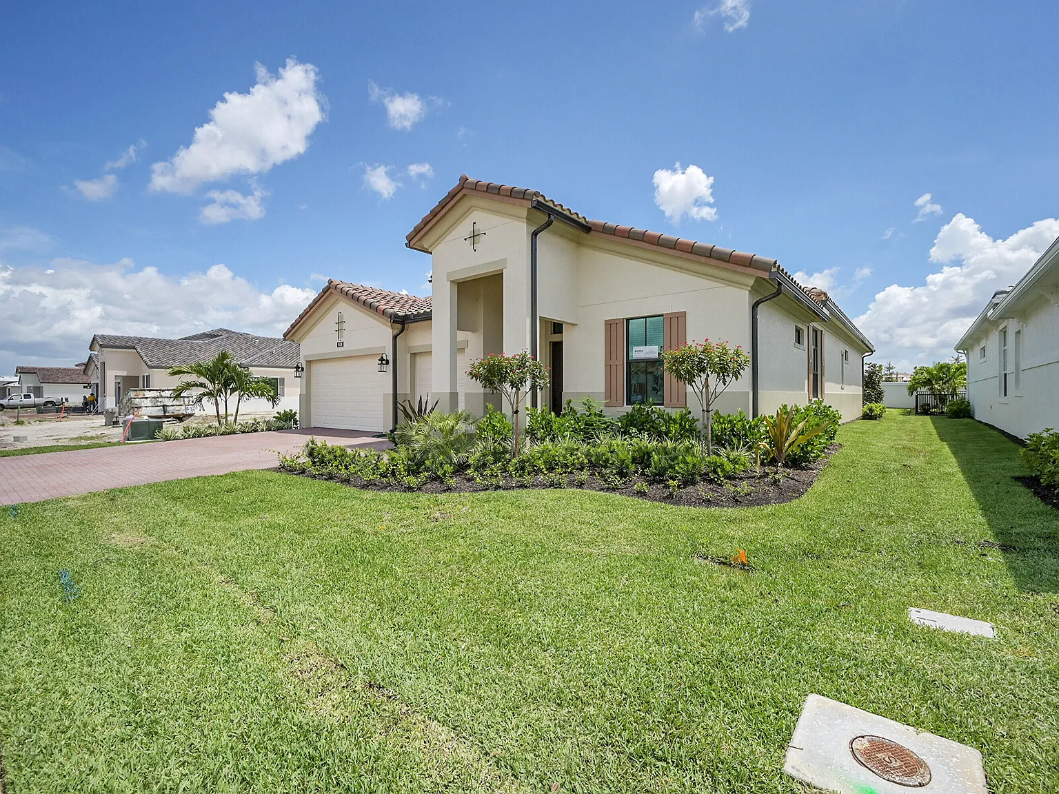 4 bed, 4.0 bath, 3000 sqft, $6,250 — Photo 3