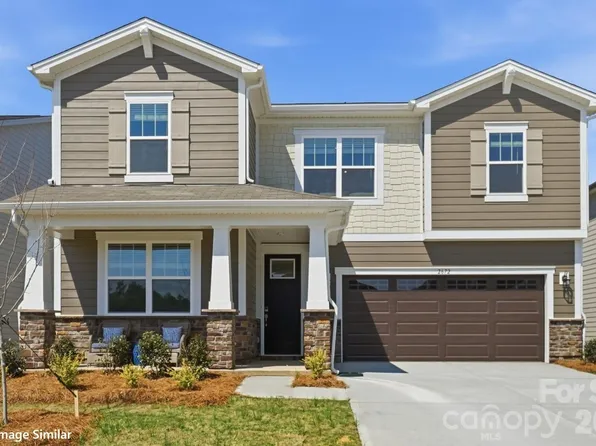 2718 Phoenix Ct, Gastonia, NC 28052