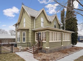 100 Walnut St, Traer, IA 50675