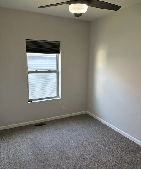 4716 N 210th Ave — Photo 11