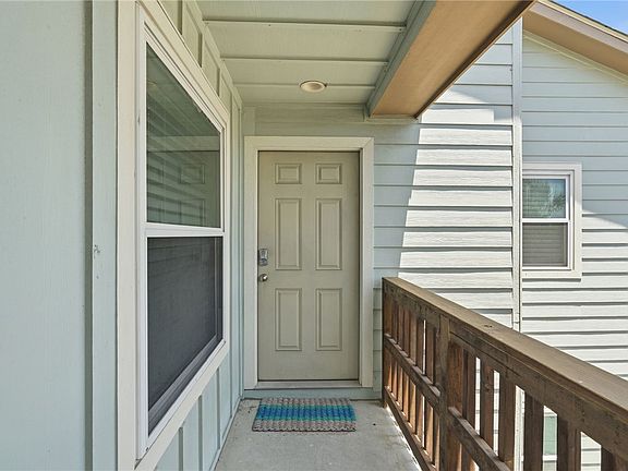 3rd image of 230 Cut Off #208