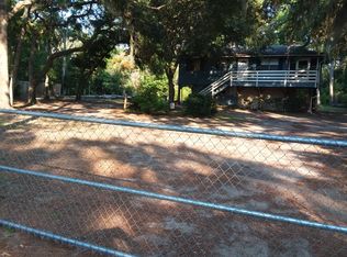 202 Tom Fripp Rd, Saint Helena Island, SC 29920