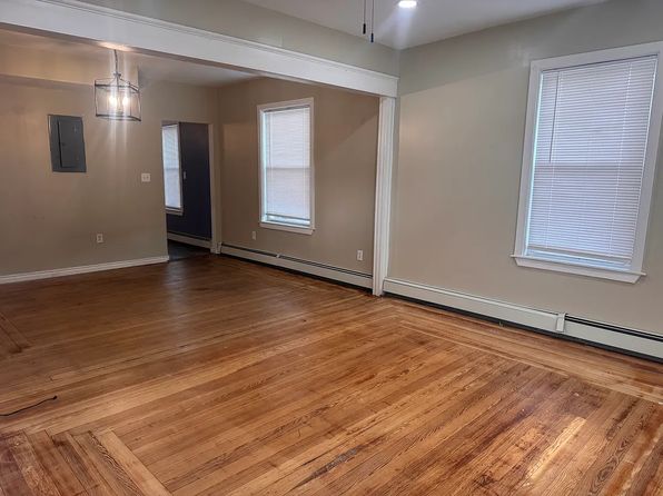 9 Anthony Ave Floor 1