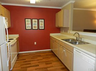 109 Sturbridge Dr, Clayton, NC 27520