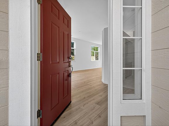2nd image of 6539 Pine Valley Drive