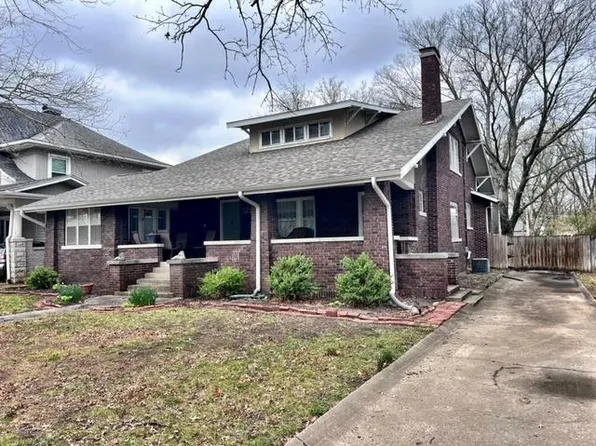 606 S Spruce St, Coffeyville, KS 67337