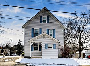 220 E Beaver St, Zelienople, PA 16063