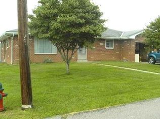 329 4th St, Bridgeport, WV 26330