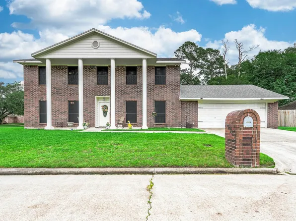 7118 Tonkawa St, Baytown, TX 77521