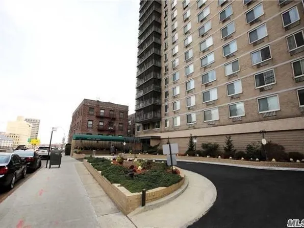 118-18 Union Tpke #5K, Queens, NY 11415