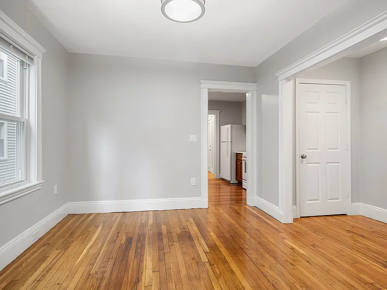 12 Ashland St #1L — Photo 13