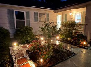 6 Tom Jones Ct, Hampton, VA 23666
