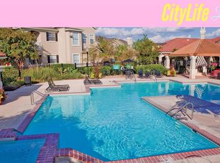 21910 Us Highway 281 N, San Antonio, TX 78258