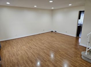 54 N Albert St, Mount Prospect, IL