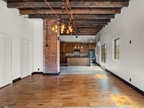2nd image of 400 N 9th St #406