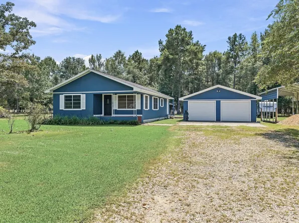 696 County Road 719, Buna, TX 77612