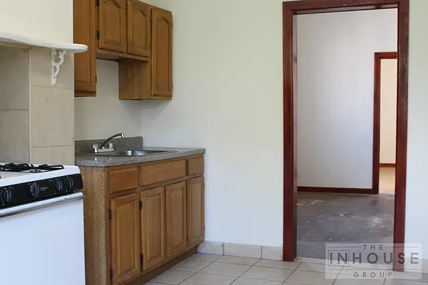 Rented by The InHouse Group | media 5