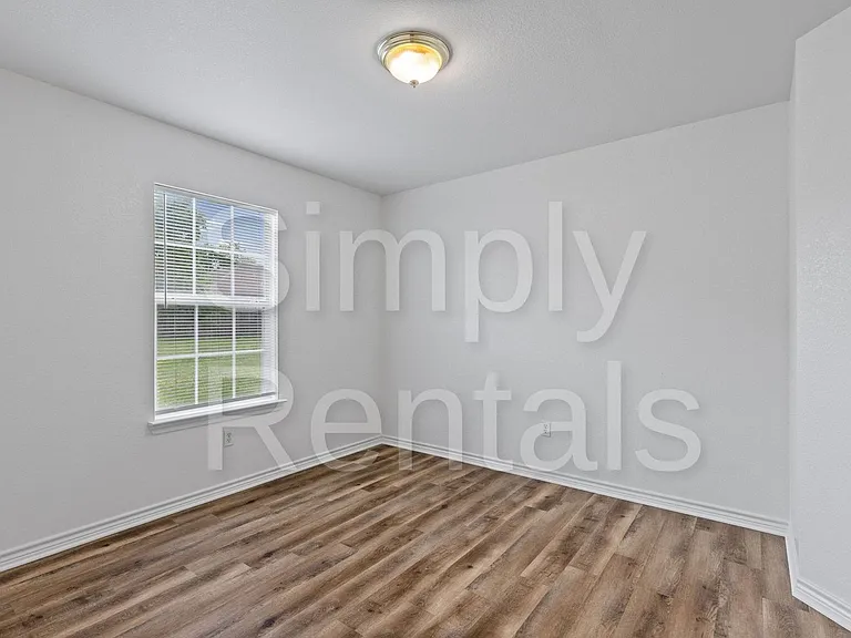 1412 Hemphill St — Photo 21