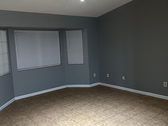 3rd image of 70 E San Clemente Dr