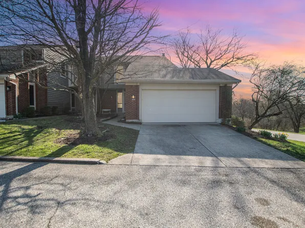 1001 Stillwater Ct, Villa Hills, KY 41017