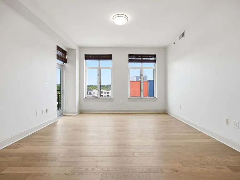 618 N Boylan Ave #800 — Photo 4