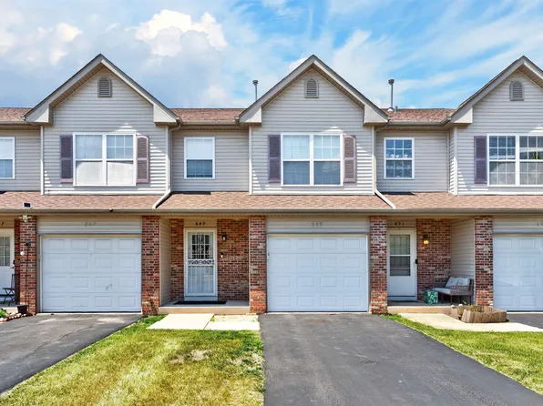 649 Southtowne Dr, Belvidere, IL 61008