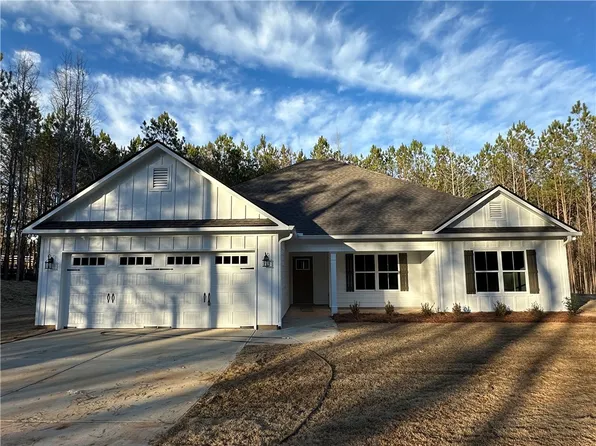 1160 Lee Road 252, Salem, AL 36874