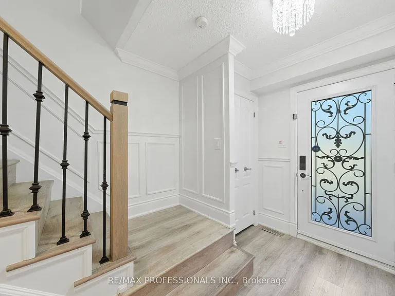 141 Ripley Ct #6 — Photo 7